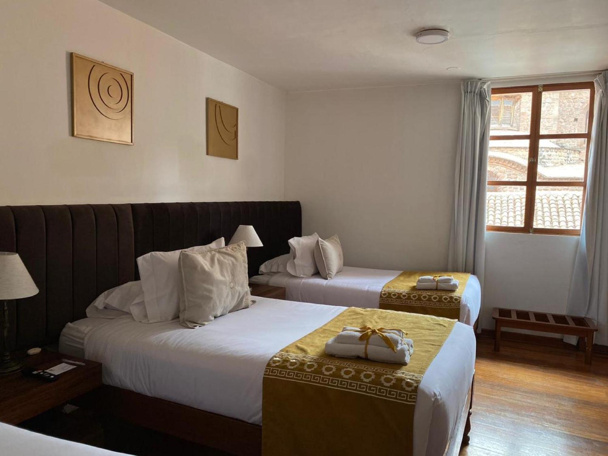 Katari At Plaza De Armas Cusco Hotel Exterior photo