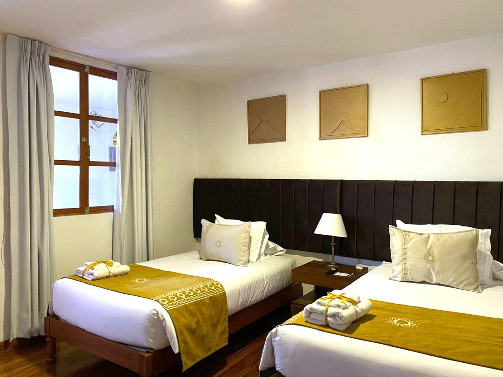 Katari At Plaza De Armas Cusco Hotel Exterior photo